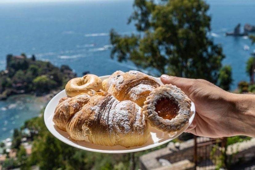 B&B La Bergerie 타오르미나 외부 사진