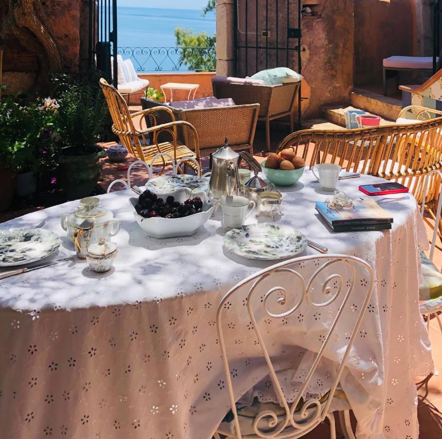B&B La Bergerie 타오르미나 외부 사진